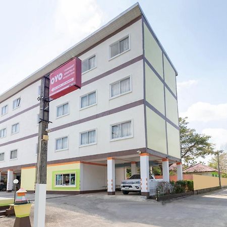Oyo 632 Thanagrit Apartelle Tha Mai المظهر الخارجي الصورة