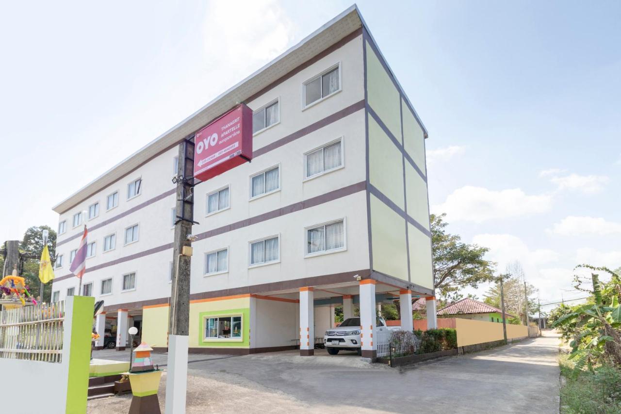 Oyo 632 Thanagrit Apartelle Tha Mai المظهر الخارجي الصورة